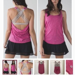 Lululemon pink tank & black and white built in bra